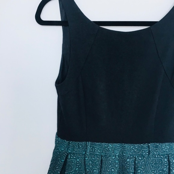 FOREVER NEW size 10  mini dress with black top and green brocade skirt - Picture 5 of 13